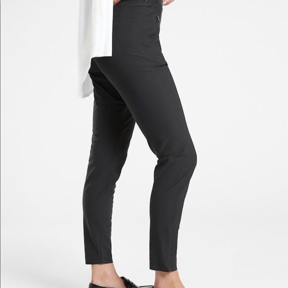 Athleta Stellar Tight  - Picture 1 of 13